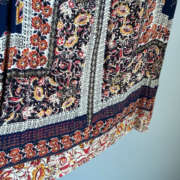 Mock Neck Dress - Picture 4 of 6